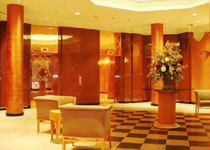 Tosuites - Signatures On Bloor Toronto